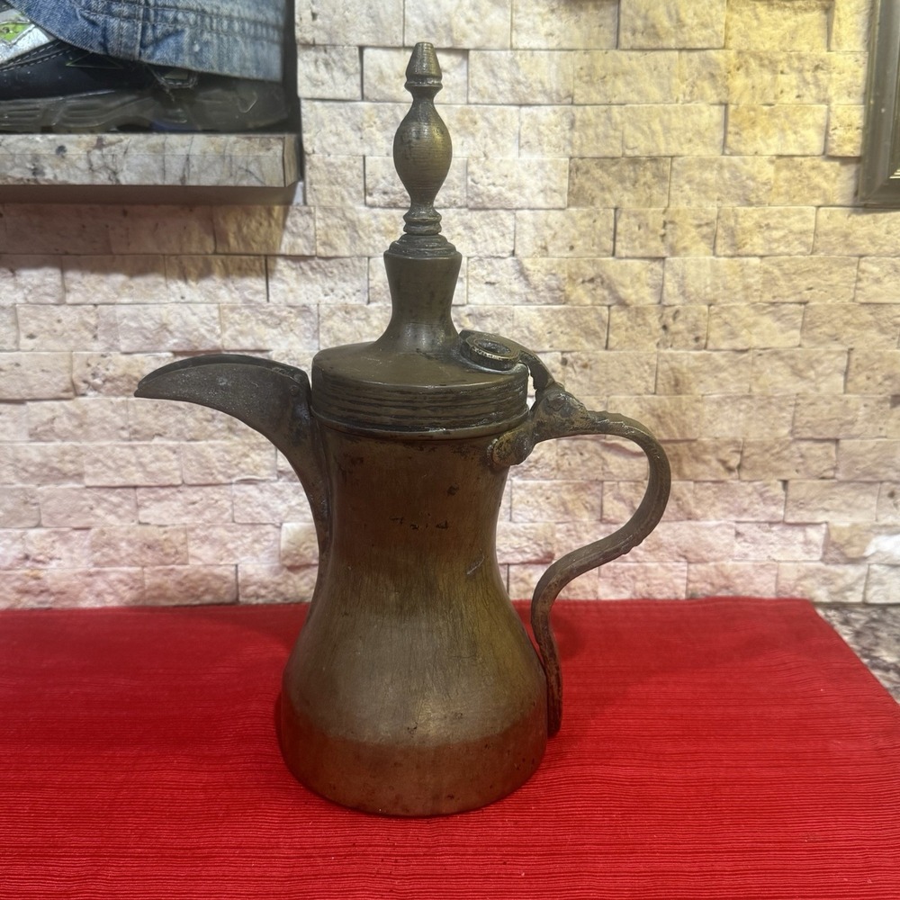 Rare Vintage Antique Brass Middle Eastern Handmade Dallah Coffee Tea Pot Arabic